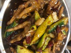 -江城燕子大排档(江汉路步行街店)