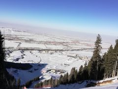 -丝绸之路山地度假区滑雪场