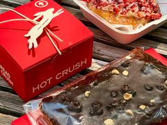 -HOT CRUSH趁热集合·现烤面包(环球港店)