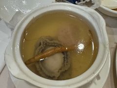 鲍鱼汤-榕江大酒店