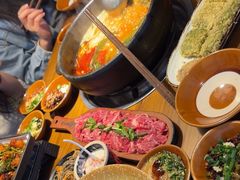 -贵厨酸汤牛肉(花果园国际中心店)