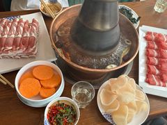 -楼外楼大刀肉传统火锅居(博学路店)