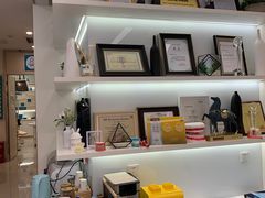 -维乐口腔(美维云门诊陆家嘴店)