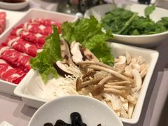 -鼎鼎香·港式火锅(北京SKP店)