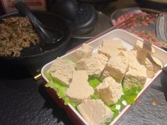 -晓宇重庆火锅(西安荟聚店)
