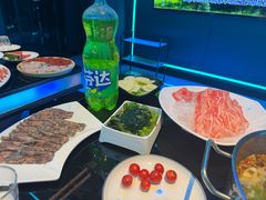 -唯爱KTV聚会餐厅(仙林东城汇店)