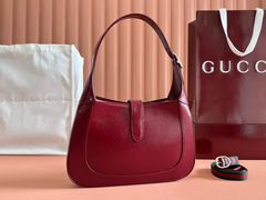 -Gucci(重庆IFS店)