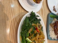 -滋味满屋美食坊(上海街店)