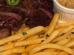 -羽深肉铺 Steak & Wine