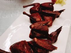 宫廷御膳乳鸽-亢龙太子酒轩(东湖店)