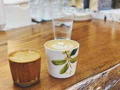 -Line 咖啡(石厦花园店)