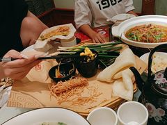 -丁里羊肉小镇(天鹅湖总店)