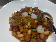 -品悦酒店(三林古镇店)