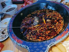 -何师傅美蛙鱼头(汉街店)