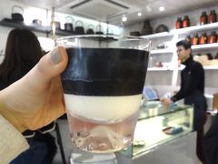 白加黑-茶是一枝花泡茶店