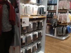 -优衣库(重庆万象城店)