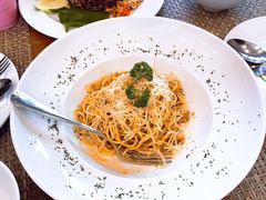 -Chom Cafe and Restaurant