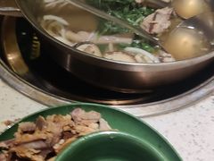 -润园四季椰子鸡火锅(海上世界店)