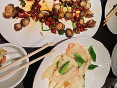 -五谷丰登农家院·地道胶东菜·海鲜烧烤(威海店)