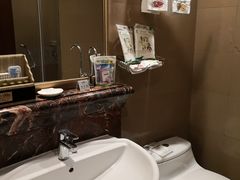 -锦州元都大酒店(凌河古塔夜市店)