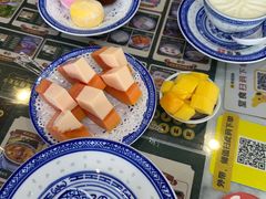 -广信牛奶甜品世家(台东店)