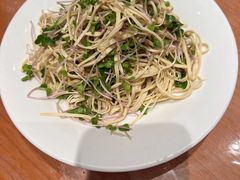 -东口码头·烧鸽子·鱼头泡饼·地方菜(金鹰悦城店)
