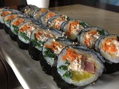 金枪鱼寿司-郑阿姨的家·이모네·韩料&烤肉(武川路店)