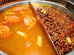 番茄牛腩鸳鸯锅底-小王少龙火锅(沙南街店)