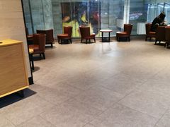 大堂-星巴克(成都仁恒置地广场店)