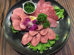 -和萌牛肠烧烤(财富中心店)