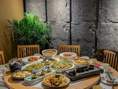 -嫩芽 ·地道重庆菜(十八梯露台夜景店)