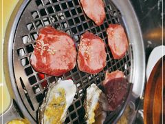-鹤江桥·红油牛肉粉(SKP店)