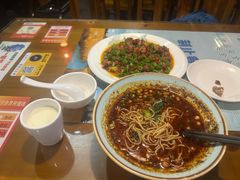-重庆石磨豆花庄(乔庄店)