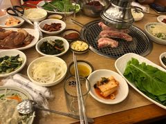 -猪啊牛呀羊啊铜盘烤肉(正大广场店)