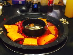 锅底里的牛油块-大龙燚火锅(五一广场店)
