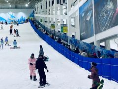 -乔波室内滑雪场