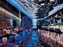 -OZONE 顶楼酒吧(香港丽思卡尔顿酒店)