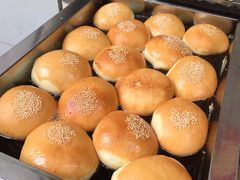 -宏发红西饼屋(天津路店)