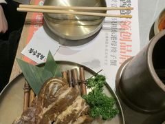 -草家酱蟹炭火烤肉店(珲春南路一店)