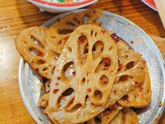 -冶建镜子·老南昌大排档·江西虾王(总店)
