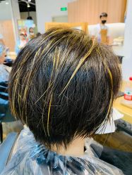 -Mentor Hair Salon