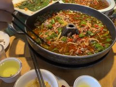 鸿鹤鲜锅兔-兔行天下-鸿鹤鲜锅兔(中海国际店)