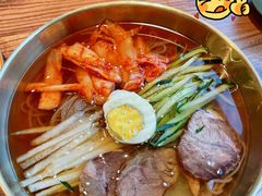 -明洞阿姨·韩式酱蟹烤肉·创意料理(三元桥店)