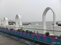 -北戴河碧螺塔海上酒吧公园