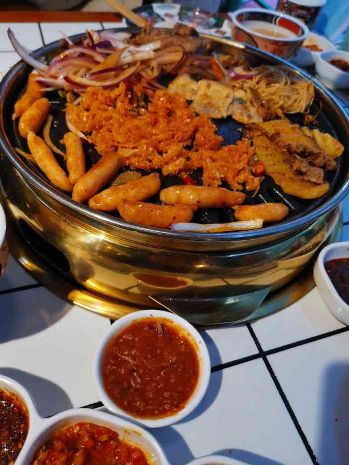 东北小胖墩·自选烤肉(潜江店)
