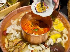 -菌自由丨野生菌火锅特色庭院餐厅(丽江古城店)