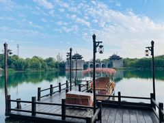 -茅山东方盐湖城景区