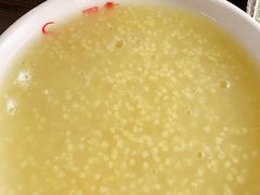 小米粥-四条包子(古城街店)