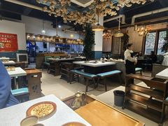 -贵府酸汤牛肉火锅·贵州老字号(飞山街店)