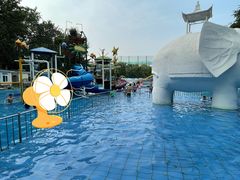 -青年湖公园水上世界